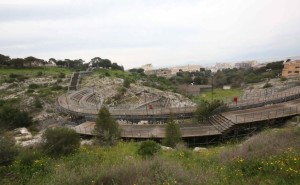 nel_weekend_monumenti_aperti_ci_sono_anfiteatro_e_tuvixeddu-0-0-401384