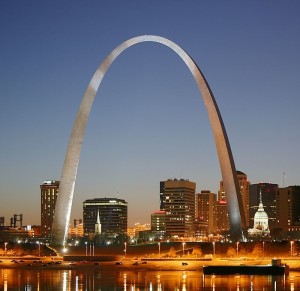 800px-St_Louis_night_expblend_cropped