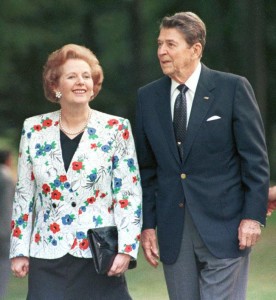 FILE PHOTO OF FORMER US PRESIDENT REAGAN WALKS WITH MARGARET THATCHER