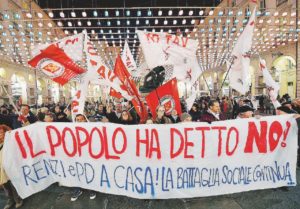 Presidio NO TAV davanti al Comune per festeggiare la vittoria del NO aspettando la mozione, Torino, 5 Dicembre 2016 ANSA/ALESSANDRO DI MARCO