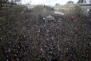 Hundreds of thousands of people gather on the Place de la Republique to attend the solidarity march (Rassemblement Republicain) in the streets of Paris January 11, 2015. French citizens will be joined by dozens of foreign leaders, among them Arab and Muslim representatives, in a march on Sunday in an unprecedented tribute to this week's victims following the shootings by gunmen at the offices of the satirical weekly newspaper Charlie Hebdo, the killing of a police woman in Montrouge, and the hostage taking at a kosher supermarket at the Porte de Vincennes.  REUTERS/Charles Platiau (FRANCE  - Tags: CRIME LAW POLITICS CIVIL UNREST SOCIETY)   - RTR4KWBS