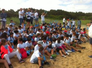 Studenti Arzachena puliscono spiaggia